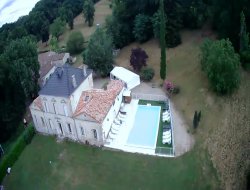 Eynesse Grand gite avec piscine a louer en Gironde.