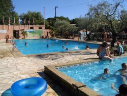 Holiday rentals with pool in Herault, Occitanie.