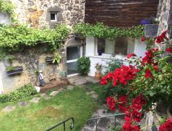 Holiday cottage close to Vulcania in Auvergne